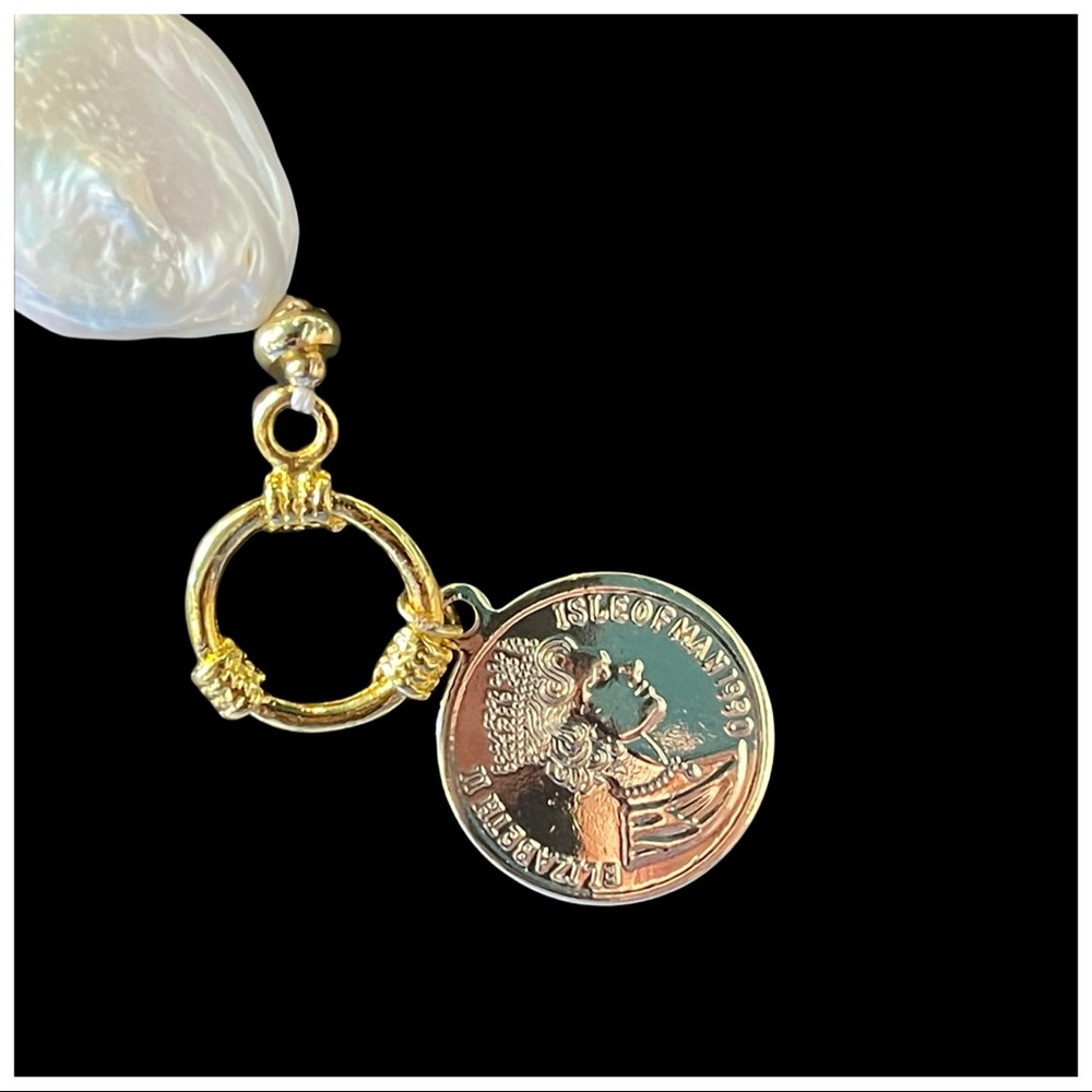 Natural Pearl Coin Necklace - Picture 7 of 11